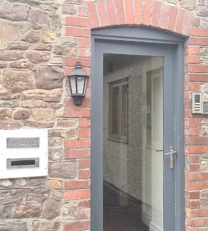Charming 1-Bed Loft In Caerleon Apartment Newport  Exterior photo