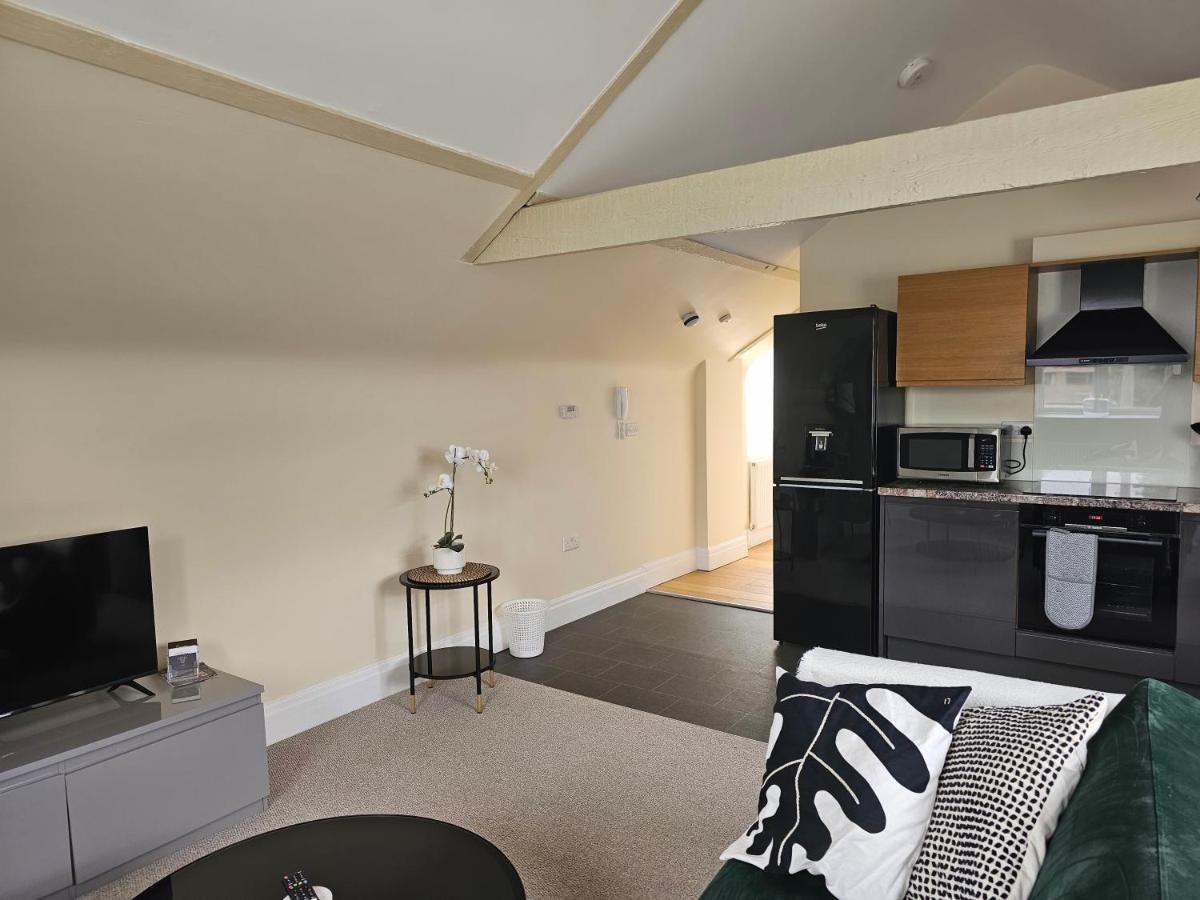 Apartment Charming 1-bed Loft In Caerleon *