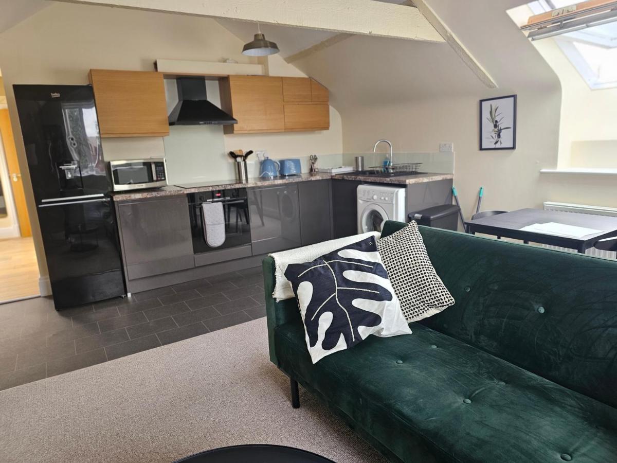 Charming 1-bed Loft In Caerleon Apartment *